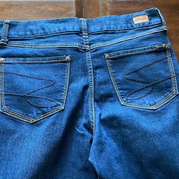 Women’s size 12 seven7 tummyless high-rise skinny blue jeans - Picture 13 of 16